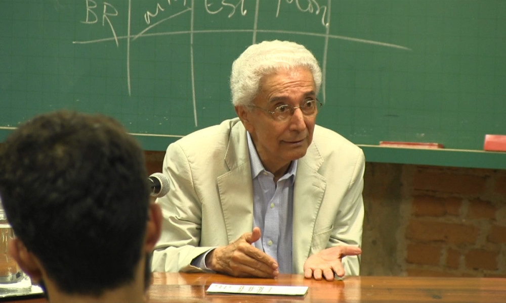 professor Fernando Novais